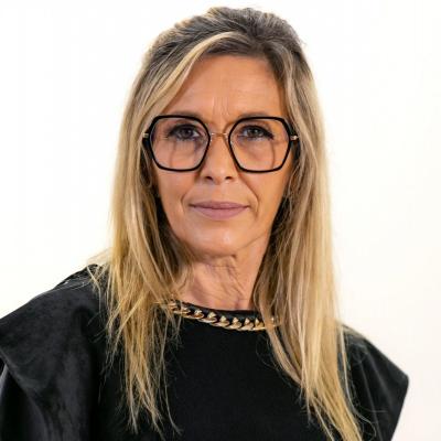 Cláudia Campos